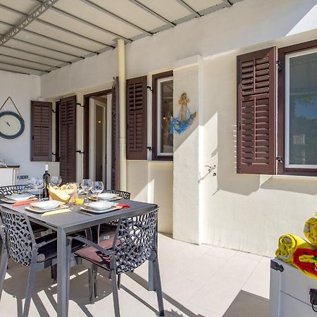 Apartman Rhea Опатия Екстериор снимка