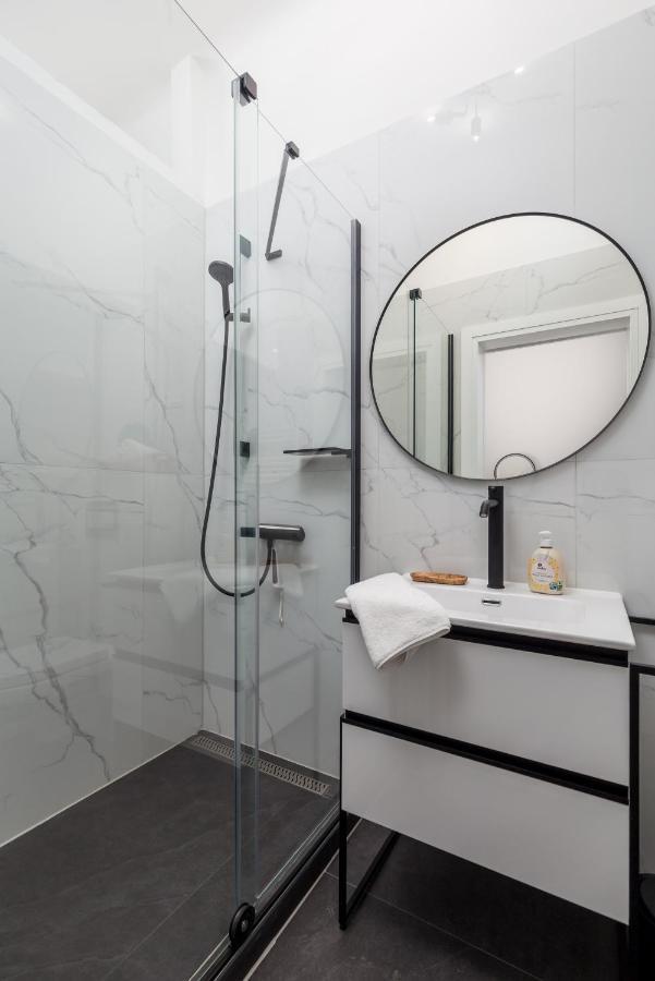 Apartman Rhea Опатия Екстериор снимка