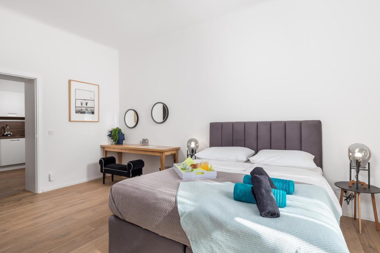 Apartman Rhea Опатия Екстериор снимка